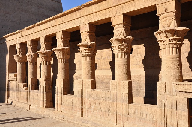 Säulen vom Tempel Ägypten
