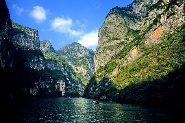 Yangtze drei Schluchtenfahrten Die drei Schluchtenfahrten auf dem Yangtze