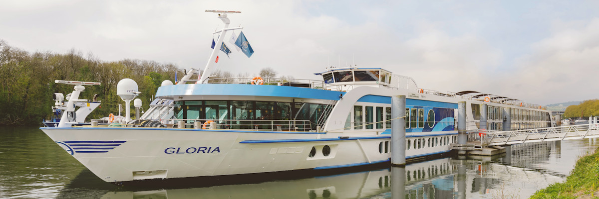 Gloria Flusskreuzfahrt Schiff ab Paris auf der Seine