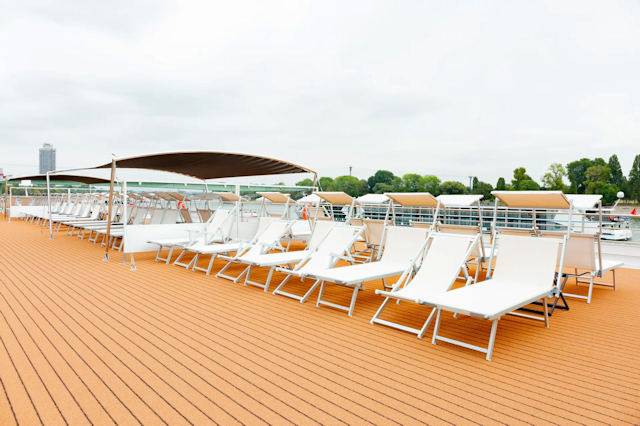 Sonnendeck mit Erholungsgarantie