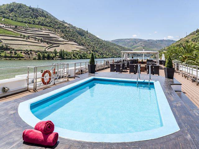  MS Douro Queen Sonnedeck Poolanlage