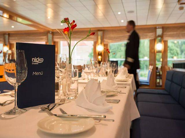 MS Bellejour Restaurant