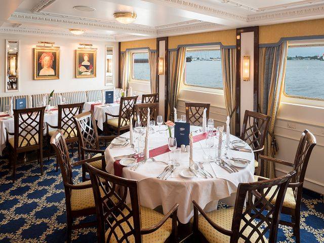 KATHARINA VON BORA Restaurant