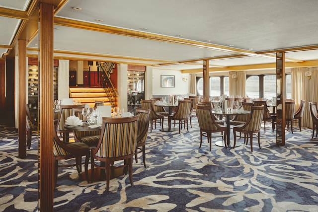 Gloria Flusskreuzfahrten Restaurant mit Panoramaausblick
