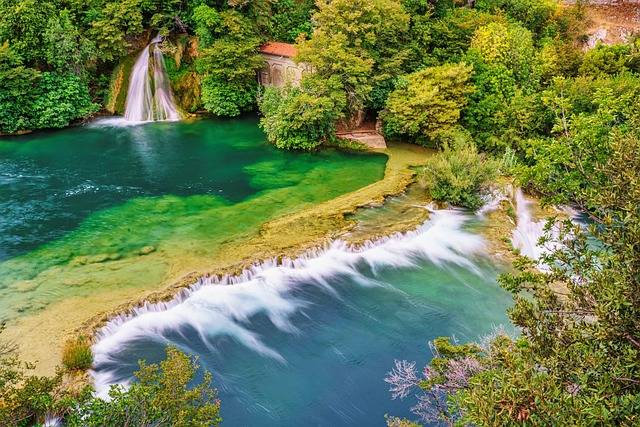 Wasserfälle erleben Flusskreuzfahrten