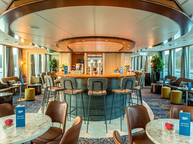 MS Bijou du Rhone Bar 