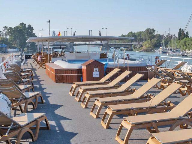 La Belle de Cadix Sonnendeck