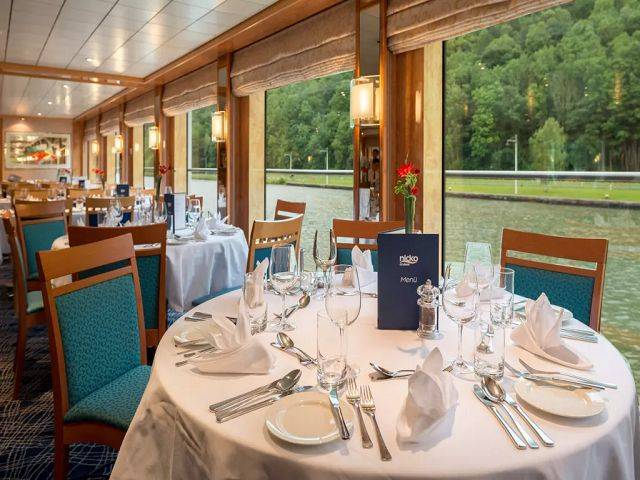 MS Celina Oberdeck Lounge